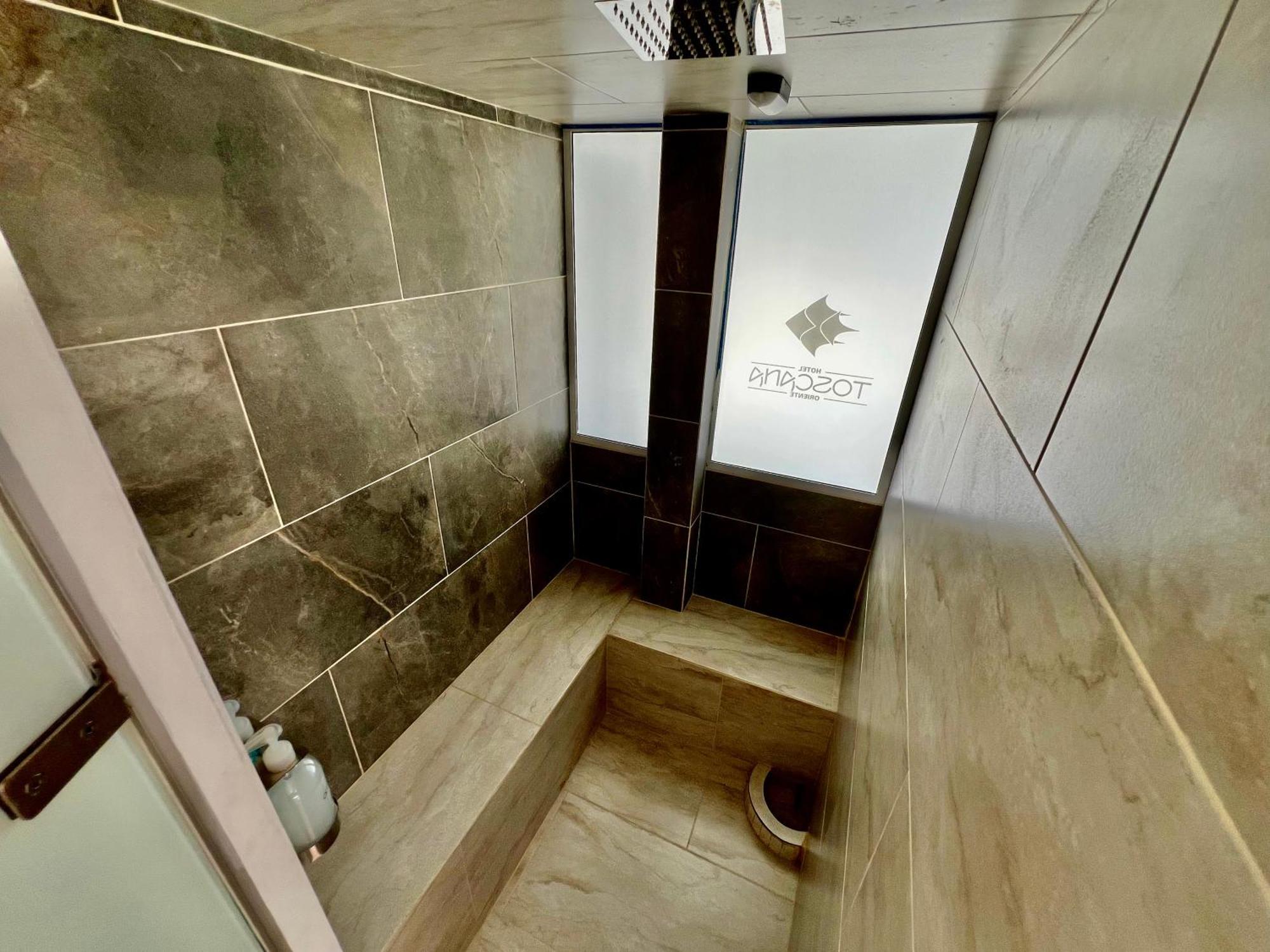 ריונגרו Hotel Toscana Oriente מראה חיצוני תמונה