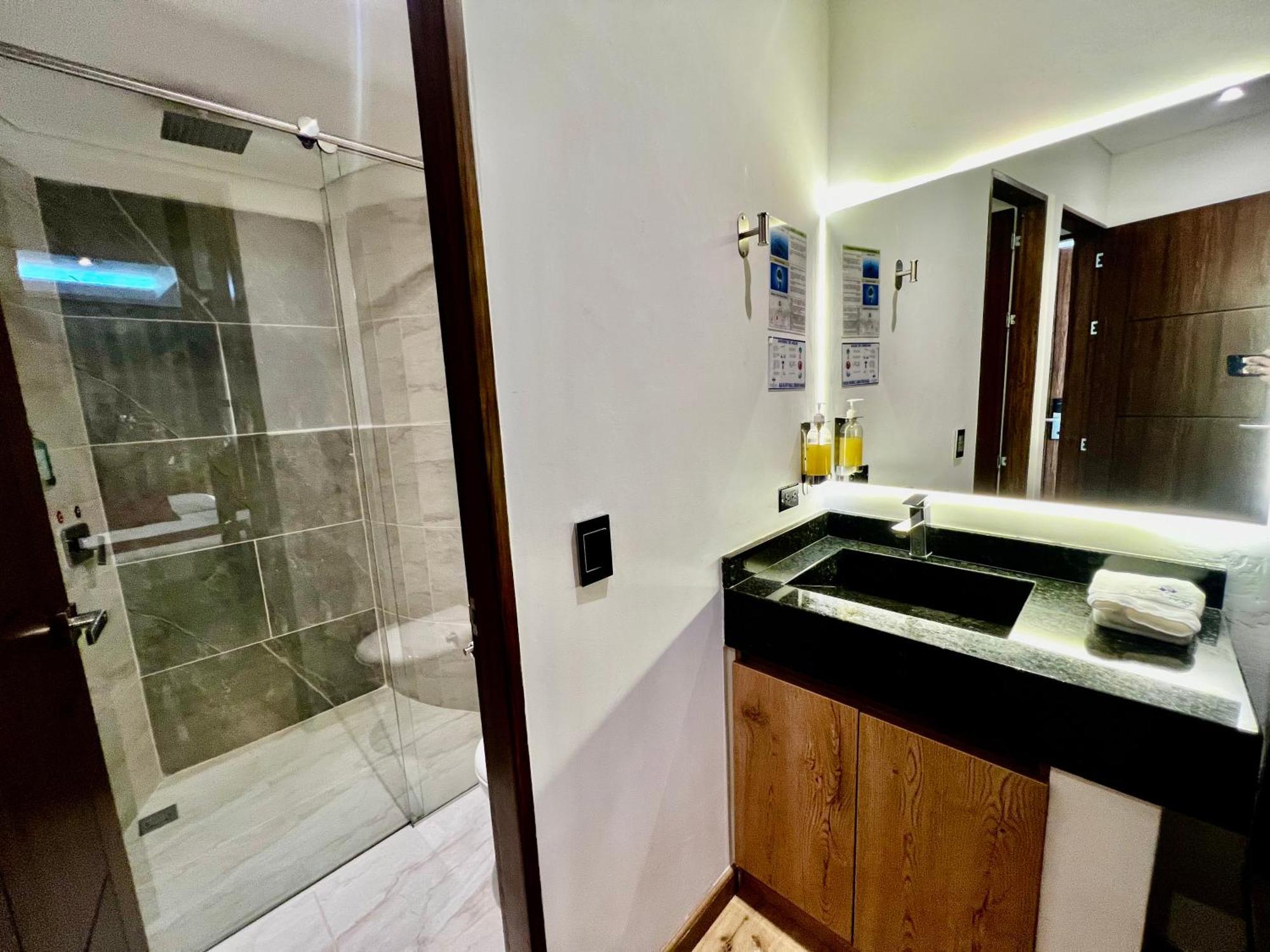 ריונגרו Hotel Toscana Oriente מראה חיצוני תמונה