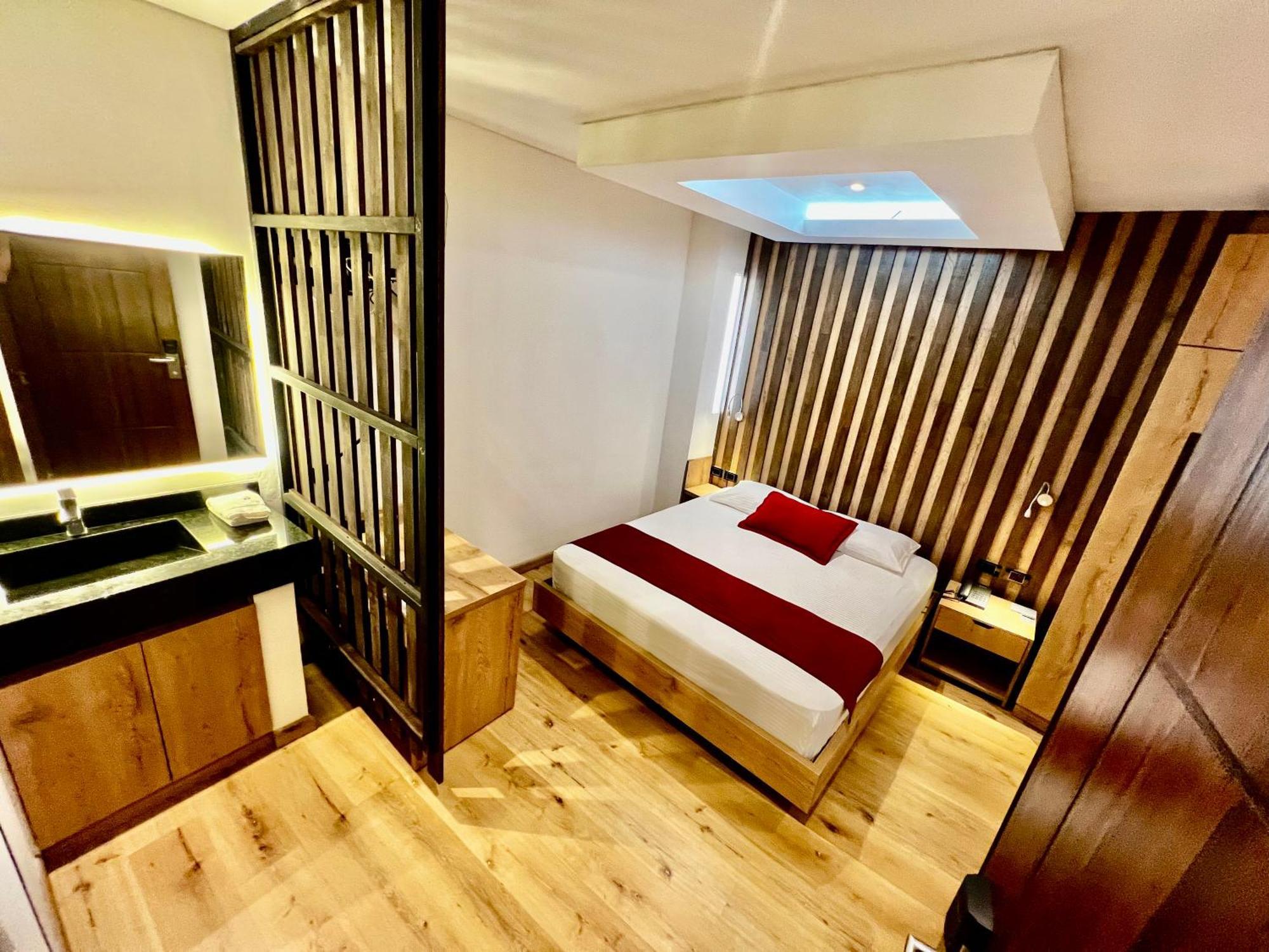 ריונגרו Hotel Toscana Oriente מראה חיצוני תמונה
